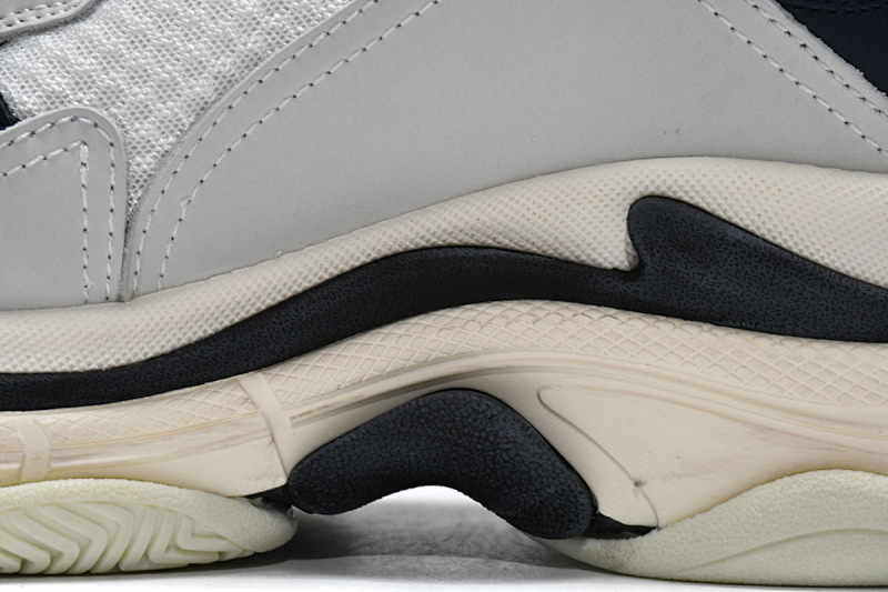 【CA0LJ】白深兰 巴黎世家8层组合TPU复古鞋 534217 W09E1 9000 Balenciaga Triple S White Dark Blue