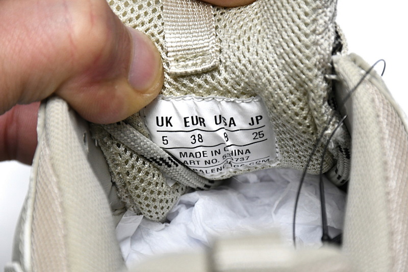 【CA0LJ】脏脏灰 巴黎世家8层组合TPU复古鞋 536737 W3CN3 9700 Balenciaga Triple S Beige