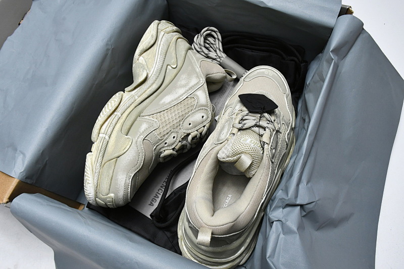 【CA0LJ】脏脏灰 巴黎世家8层组合TPU复古鞋 536737 W3CN3 9700 Balenciaga Triple S Beige
