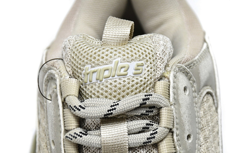 【CA0LJ】脏脏灰 巴黎世家8层组合TPU复古鞋 536737 W3CN3 9700 Balenciaga Triple S Beige