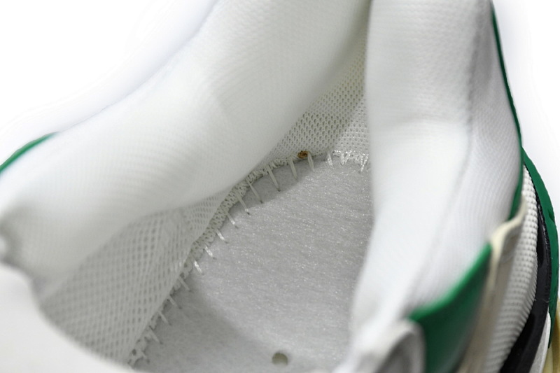 【CA0LJ】白绿 巴黎世家8层组合TPU复古鞋 536737 W09O1 9090 Balenciaga Triple S White Green