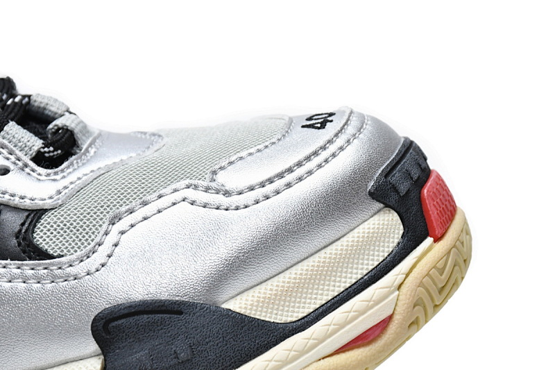 【CA0LJ】灰银黑 巴黎1代复古老爹鞋 512175 W0903 1081 Balenciaga Triple S Grey Silver Black