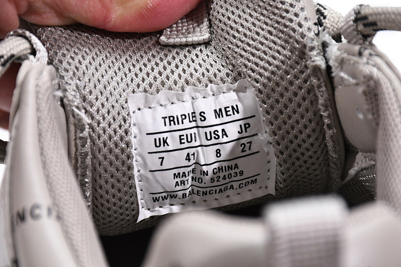 【CA0LJ】卡其联名 巴黎世家8层组合TPU复古鞋 524039 W2FA1 9710 Balenciaga Triple S Letter Beige