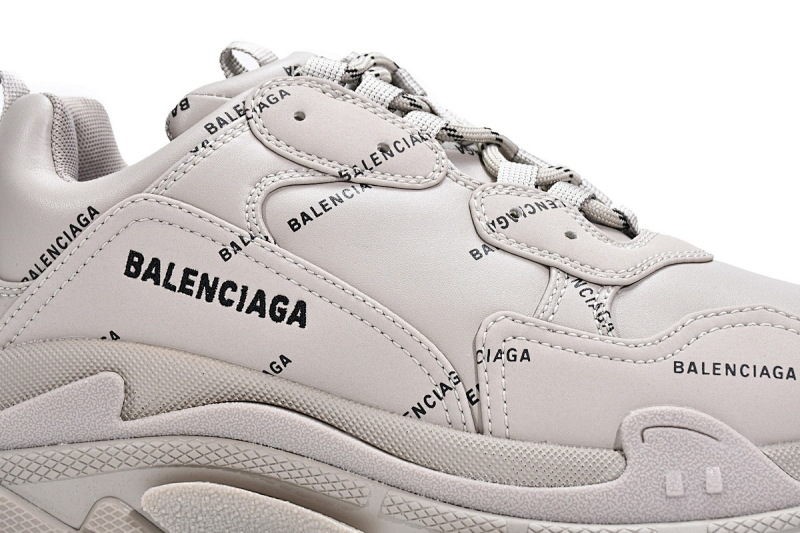 【CA0LJ】卡其联名 巴黎世家8层组合TPU复古鞋 524039 W2FA1 9710 Balenciaga Triple S Letter Beige