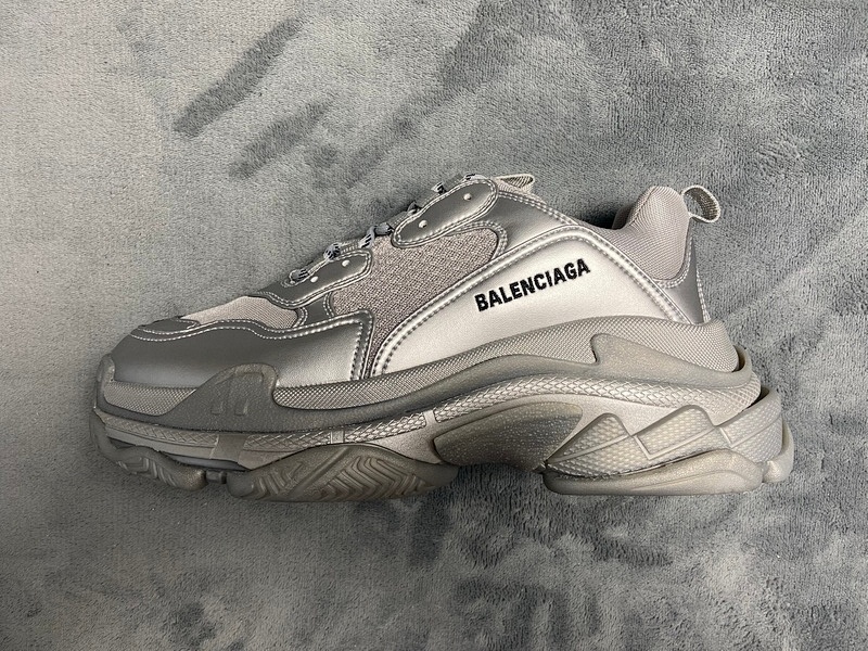 【CA0LJ】银黑 巴黎世家8层组合TPU复古鞋 536737 W2FS2 8100 Balenciaga Triple S Light Gray Silver