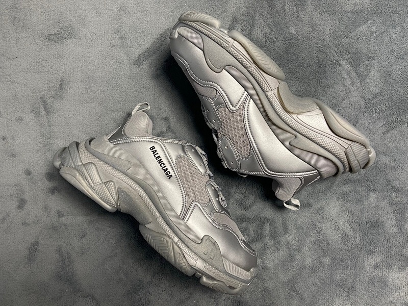 yupoo_377486_a4426a09.jpg 【CA0LJ】银黑 巴黎世家8层组合TPU复古鞋 536737 W2FS2 8100 Balenciaga Triple S Light Gray Silver