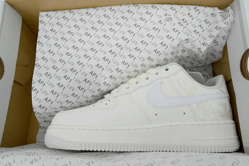 【BA9QF】马年 耐克空军一号板鞋 IQ1119-011  Nike Air Force 1 Low Year Of The Horse
