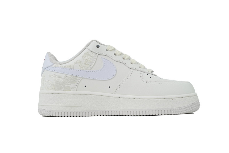 【BA9QF】马年 耐克空军一号板鞋 IQ1119-011  Nike Air Force 1 Low Year Of The Horse