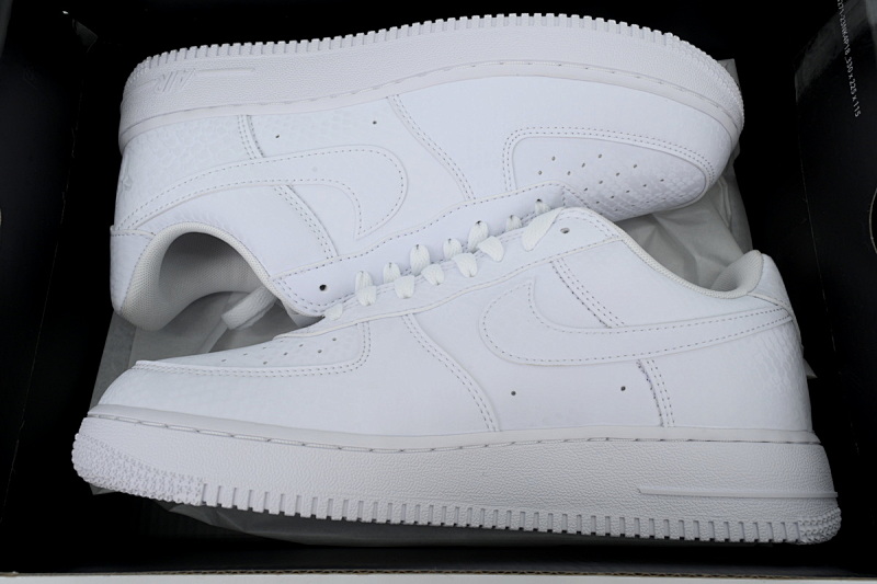 【CA5M5】科比空军白 空军低帮联名板鞋  IB0018-100 Kobe Bryant x Air Force 1 Low 'Forever White'