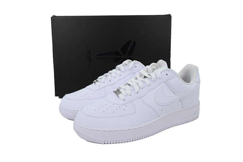 【CA5M5】科比空军白 空军低帮联名板鞋  IB0018-100 Kobe Bryant x Air Force 1 Low 'Forever White'