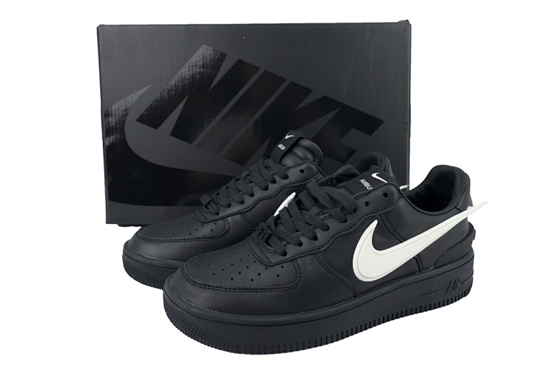 【CA0TS】大勾空军黑 头层耐克空军低帮板鞋 DV3464-001 AMBUSH x Air Force 1 Low 'Black'