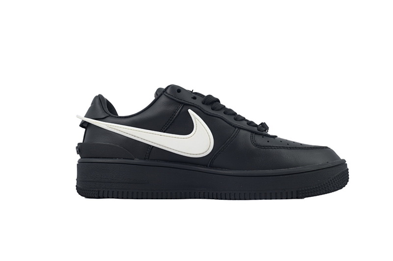 【CA0TS】大勾空军黑 头层耐克空军低帮板鞋 DV3464-001 AMBUSH x Air Force 1 Low 'Black'