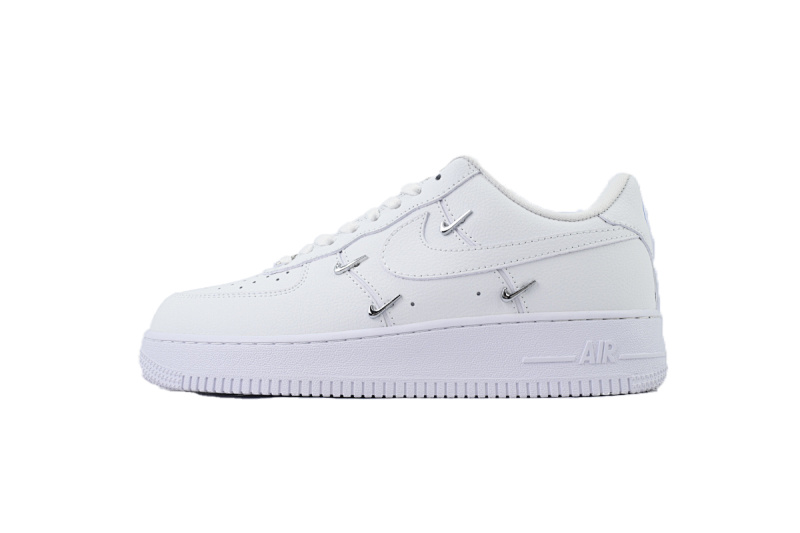 yupoo_379604_f6159a83.jpg 【AA3QF】-39银勾 耐克空军一号板鞋 CT1990-100 Nike Air Force 1 '07 LX 'Sisterhood - White Metallic Silver'