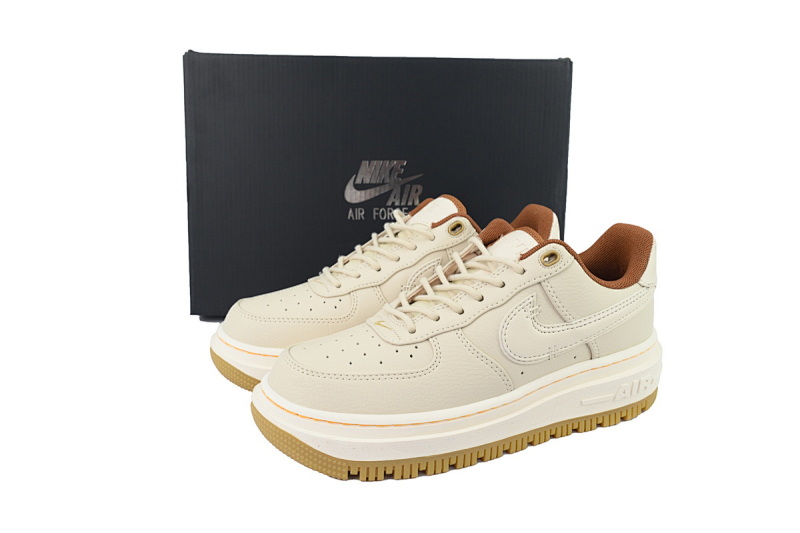 【BD5QF】-113新米色 空军低帮运动板鞋休闲鞋 DB4109-200 Nike Air Force 1 Luxe 'Pecan'