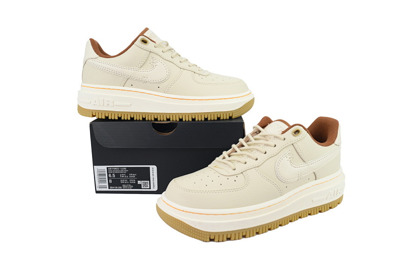 【BD5QF】-113新米色 空军低帮运动板鞋休闲鞋 DB4109-200 Nike Air Force 1 Luxe 'Pecan'