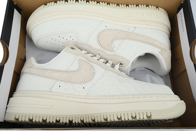 【BD5QF】-129骨色 空军低帮运动板鞋休闲鞋 DD9605-100 Nike Air Force 1 Luxe 'Triple White'