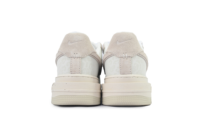 【BD5QF】-129骨色 空军低帮运动板鞋休闲鞋 DD9605-100 Nike Air Force 1 Luxe 'Triple White'