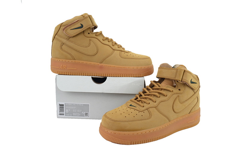 【BD5QF】-102麦中 空军中帮运动板鞋休闲鞋 715889-200 Nike Air Force 1 Mid '07 PRM QS 'Flax'