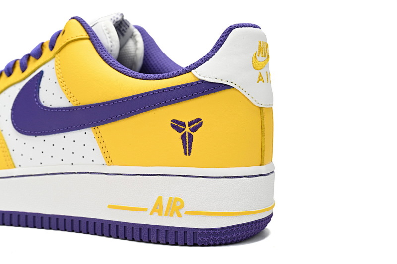 yupoo_380730_3f579c71.jpg 【AA3GF】湖人空军 G版耐克空军低帮板鞋 FZ1151-100 Nike Kobe Bryant x NK Air Force 1 Low Retro QS