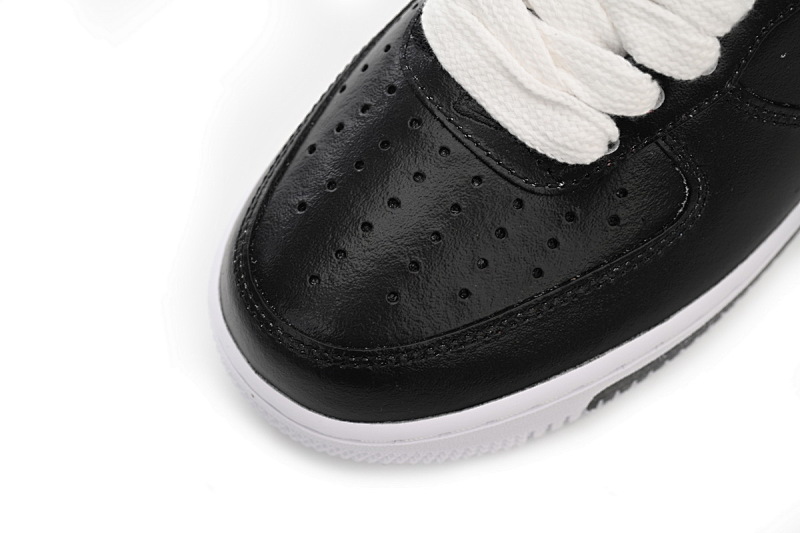 【DA7OG】权志龙	OG版本空军低帮板鞋 AQ3692-001 PEACEMINUSONE x Nike Air Force 1“Para-noise”