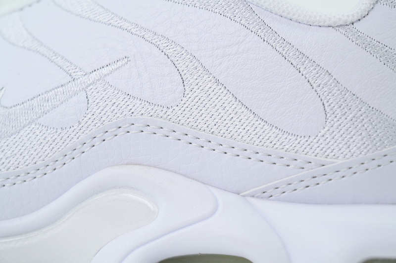 【BA3MA】白皮革 耐克 NIKE 休闲时尚跑步鞋 AJ2029-100 Nike Air Max Plus TN 'Triple White'