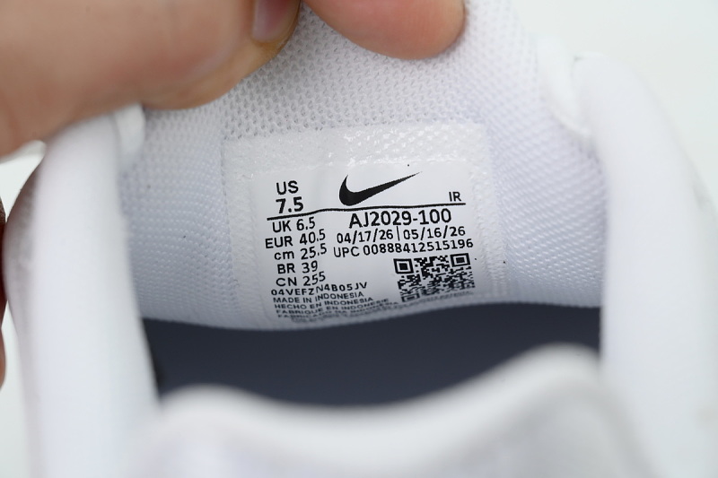 【BA3MA】白皮革 耐克 NIKE 休闲时尚跑步鞋 AJ2029-100 Nike Air Max Plus TN 'Triple White'