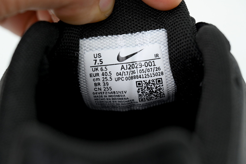 【BA3MA】黑皮革 耐克 NIKE 休闲时尚跑步鞋 AJ2029-001 Nike Air Max Plus TN 'Triple Black'