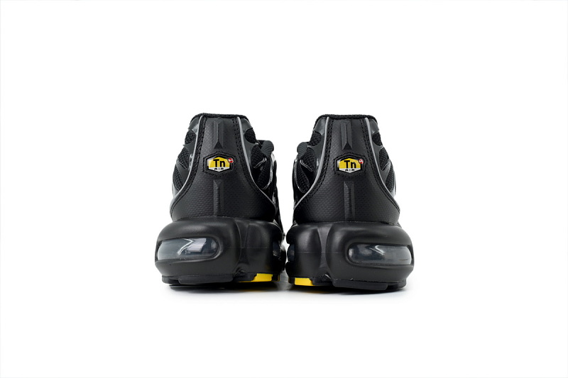 yupoo_382607_58cef460.jpg 【BA3MA】黑色反光 耐克 NIKE 休闲时尚跑步鞋 HV8066-002 Nike Air Max Plus 'Black Reflective'