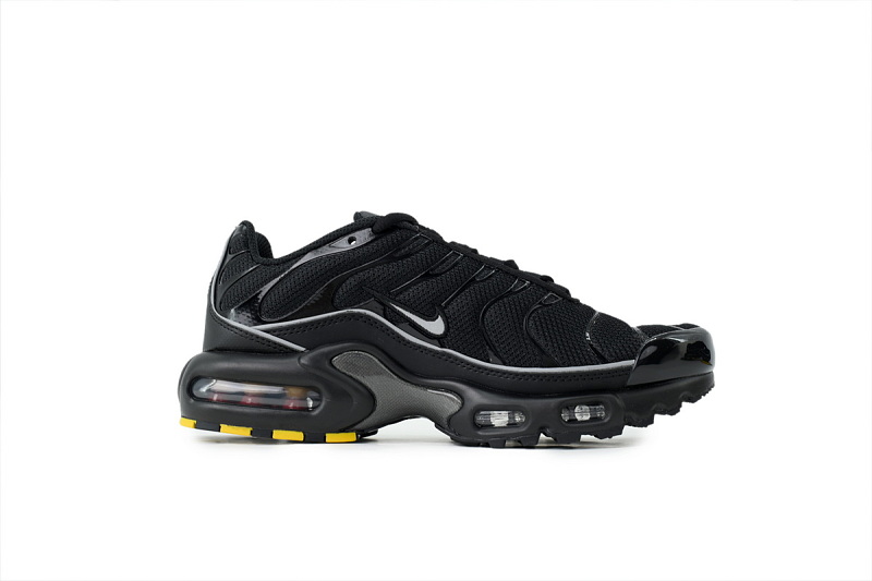 yupoo_382607_82fa97ee.jpg 【BA3MA】黑色反光 耐克 NIKE 休闲时尚跑步鞋 HV8066-002 Nike Air Max Plus 'Black Reflective'