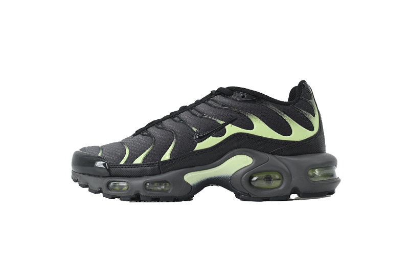 【BA3MA】黑绿 耐克 NIKE 休闲时尚跑步鞋 DM0032-035 Nike Air Max Plus Black Green
