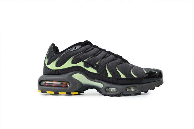 yupoo_382719_51c1977c.jpg 【BA3MA】黑绿 耐克 NIKE 休闲时尚跑步鞋 DM0032-035 Nike Air Max Plus Black Green