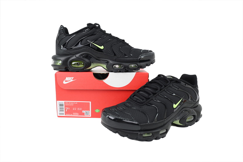 【BA3MA】黑电光绿 耐克 NIKE 休闲时尚跑步鞋 DM0032-036 Nike Air Max Plus Black Electric Light Green