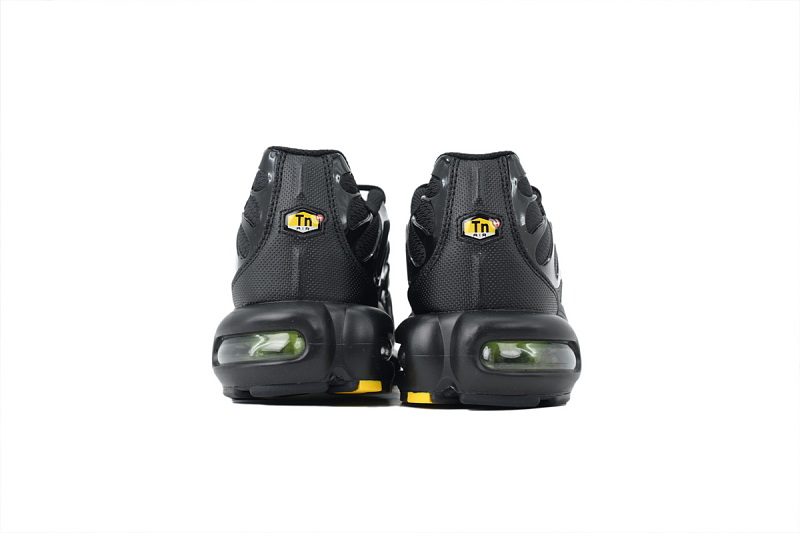 【BA3MA】黑电光绿 耐克 NIKE 休闲时尚跑步鞋 DM0032-036 Nike Air Max Plus Black Electric Light Green