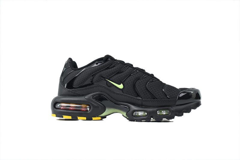 【BA3MA】黑电光绿 耐克 NIKE 休闲时尚跑步鞋 DM0032-036 Nike Air Max Plus Black Electric Light Green