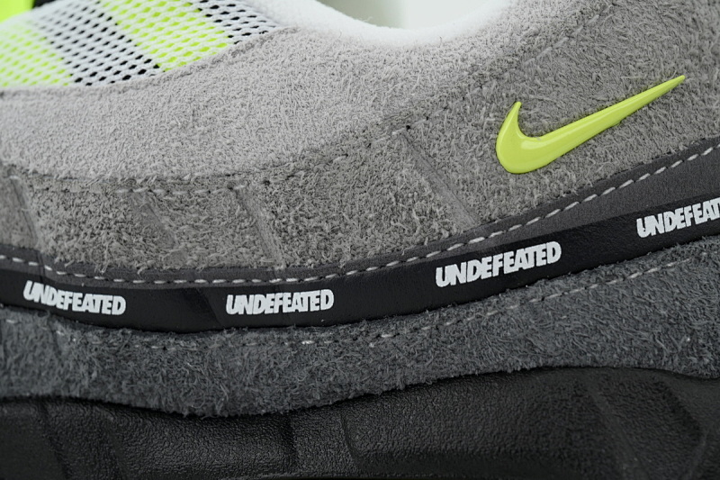 【CA3KZ】 纽约限定 KZ版本耐克95气垫 IB4523-004 Undefeated x Nike Air Max 95 'Geo Exclusive - NYC Neon'
