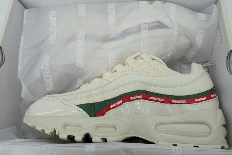 【CA1MC】五道杠白联名 耐克95气垫 IB4453-100 Undefeated x Nike Air Max 95 'Sail'