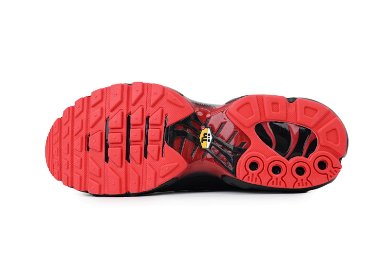 yupoo_383833_bc11533a.jpg 【BA3MA】黑红-010 耐克 NIKE 休闲时尚跑步鞋 IM4868-010 Nike Air Max Plus 'Sith Lightsaber'