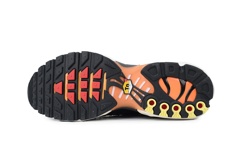【DA1MA】黑红钻 NIKE 休闲时尚跑步鞋 FZ9042-001 Swarovski x Nike Wmns Air Max Plus 'Sunset'