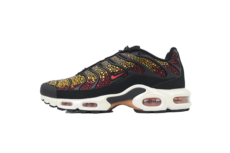 【DA1MA】黑红钻 NIKE 休闲时尚跑步鞋 FZ9042-001 Swarovski x Nike Wmns Air Max Plus 'Sunset'