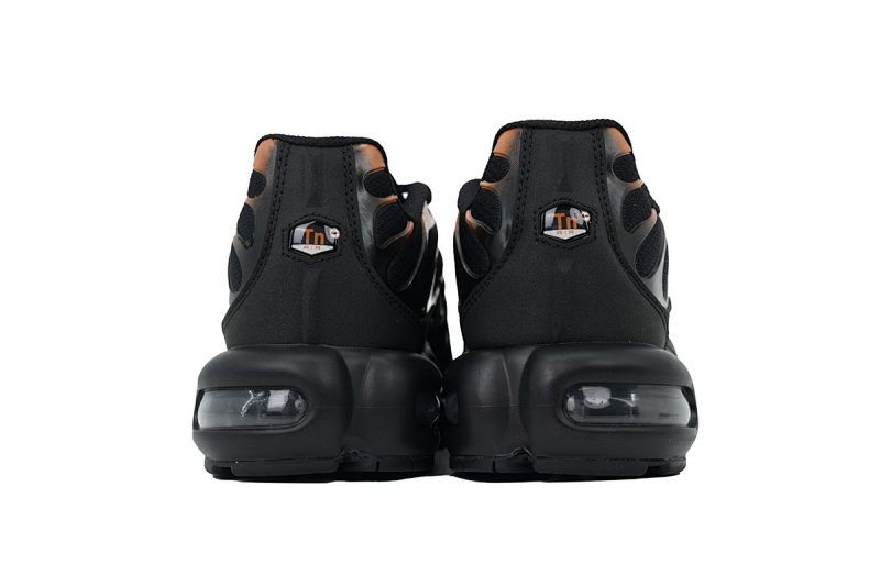 yupoo_384586_8f940622.jpg 【BA3MA】黑橙 耐克 NIKE 休闲时尚跑步鞋 FN6949-400 Air Max Plus 'Dark Obsidian Monarch'