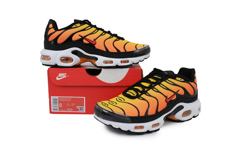 yupoo_384644_75bcdcb3.jpg 【BA3MA】黑橙黄 耐克 NIKE 休闲时尚跑步鞋 HF0552-001 Air Max Plus 'Sunset'