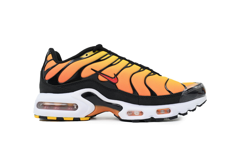 yupoo_384644_f39d3287.jpg 【BA3MA】黑橙黄 耐克 NIKE 休闲时尚跑步鞋 HF0552-001 Air Max Plus 'Sunset'