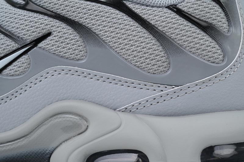 yupoo_384702_d59ee1ca.jpg 【BA3MA】灰色-021 耐克 NIKE 休闲时尚跑步鞋 852630-021 Air Max Plus TN 'Wolf Grey'