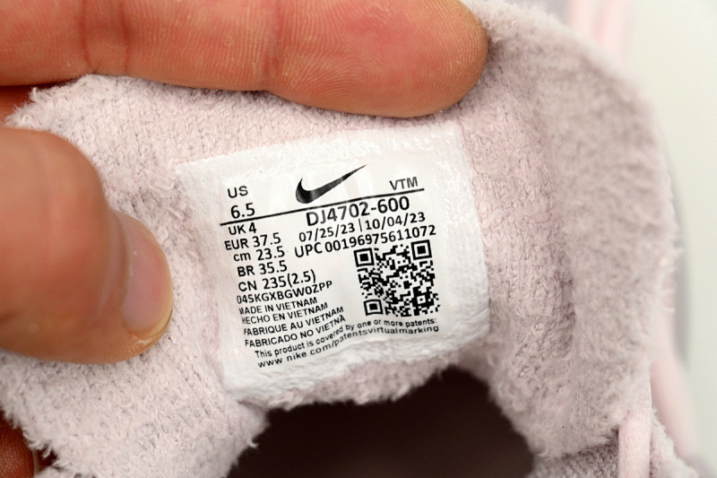 【BH9LL】粉白/600 耐克2022大气垫跑鞋 DJ4702-600 Nike's Air Max Scorpion Returns In Pink