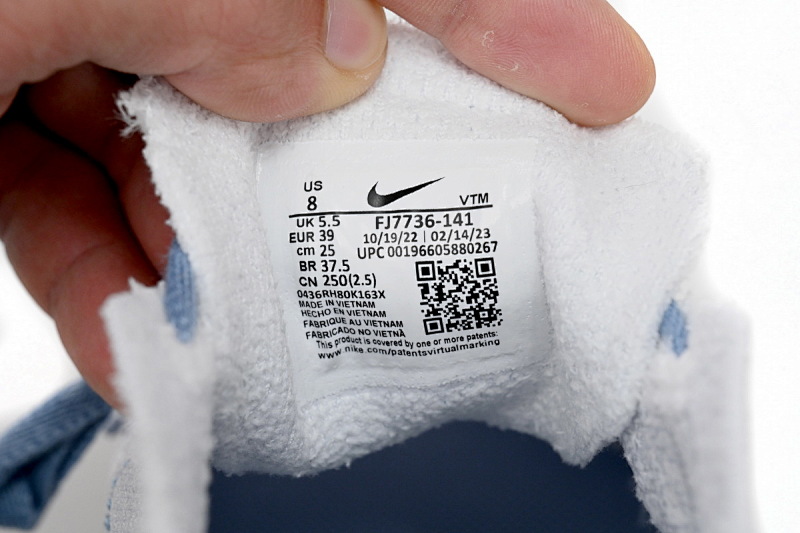【BH9LL】牛仔白 耐克2022大气垫跑鞋 FJ7736-141 Nike Air Max Scorpion FK Denim White