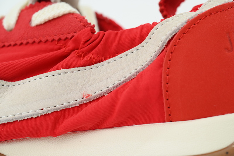 yupoo_388826_61abfcbe.jpg 【BA1HM】红色 耐克 X 雅克慕斯 时尚休闲鞋 HV8547-600 Jacquemus x Nike Wmns Moon Shoe SP 'University Red'