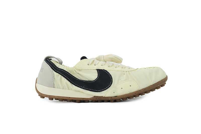 yupoo_388857_c4b87454.jpg 【BA1HM】米黄 耐克 X 雅克慕斯 时尚休闲鞋 HV8547-700 Jacquemus x Nike Wmns Moon Shoe SP 'Alabaster'