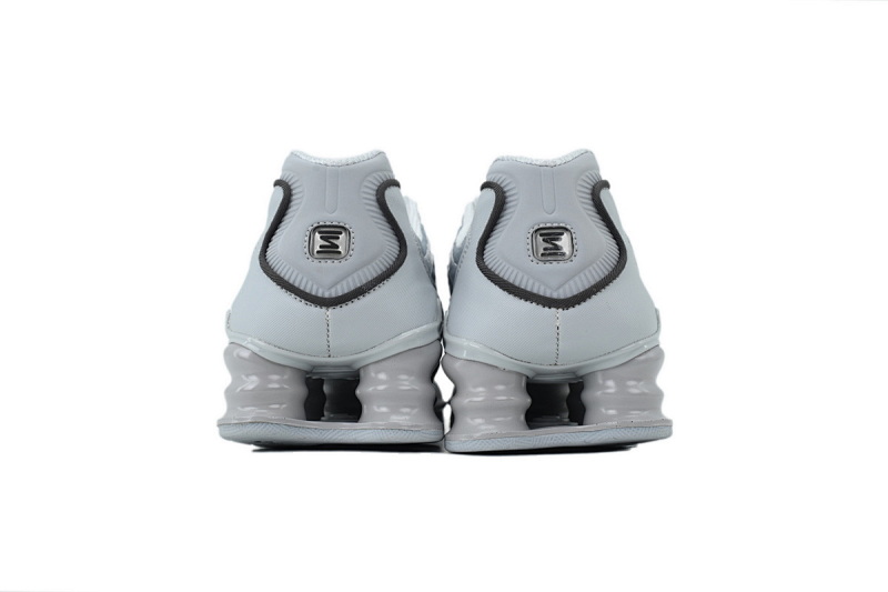 yupoo_390159_2782c405.jpg 【CA3MA】灰色 耐克Shox TL防滑减震耐磨低帮 AV3595-015 Nike Shox TL 'Wolf Grey Iron Grey'