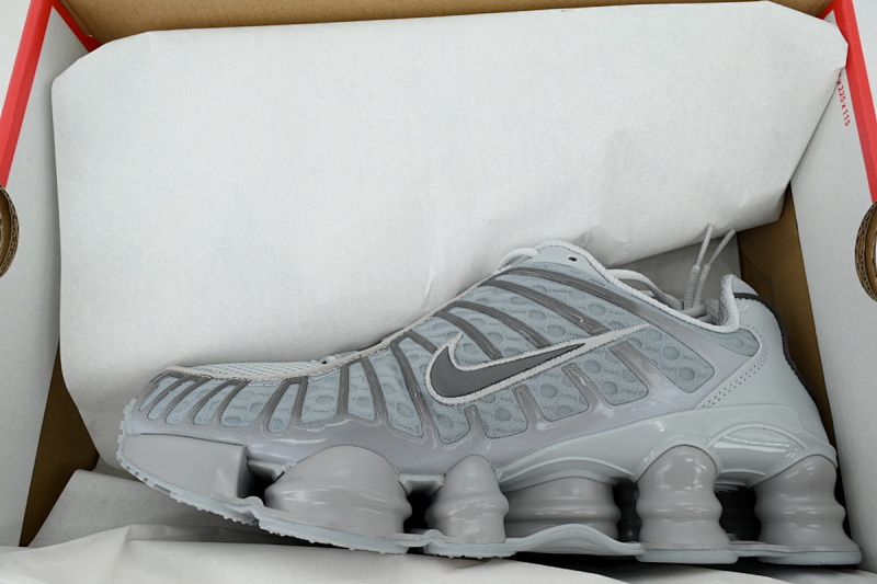 yupoo_390159_c9eb1411.jpg 【CA3MA】灰色 耐克Shox TL防滑减震耐磨低帮 AV3595-015 Nike Shox TL 'Wolf Grey Iron Grey'