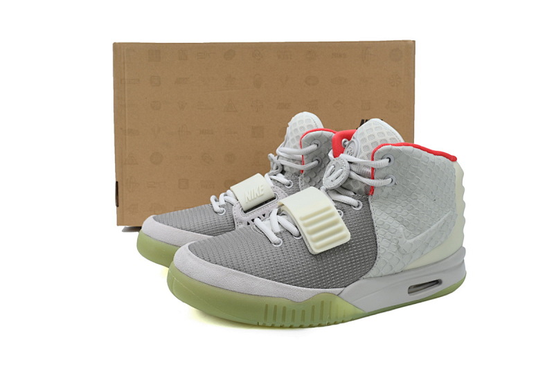 yupoo_390977_b1f20c23.jpg 【GA0TS】灰白 纯原版耐克椰子篮球鞋 508214-010 Nike Air Yeezy 2 NRG Pure Platinum
